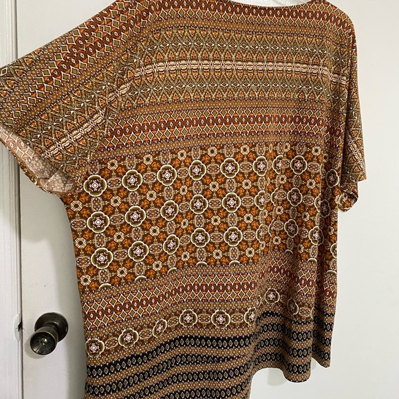 CATO EST. 1946 Women’s Plus Size Blouse Top Dolman Sleeve Brown Print Sz 22/24W - Picture 4 of 9